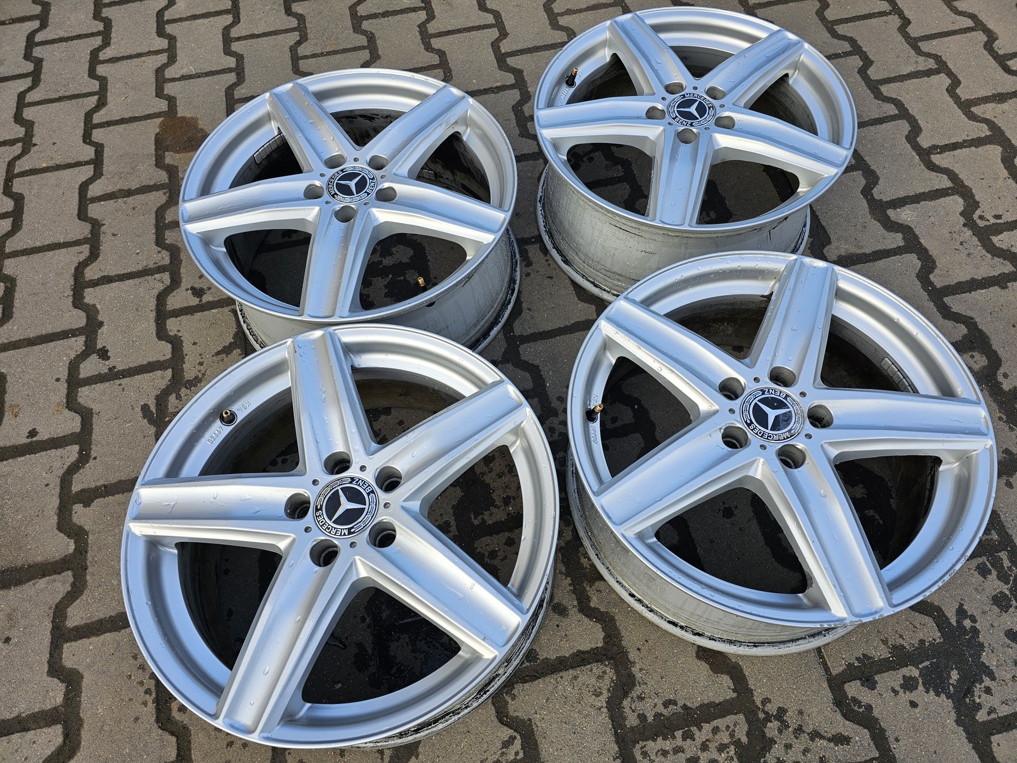 Felgi aluminiowe DEZENT Mercedes Audi 5x112 18 cali ładny wzór