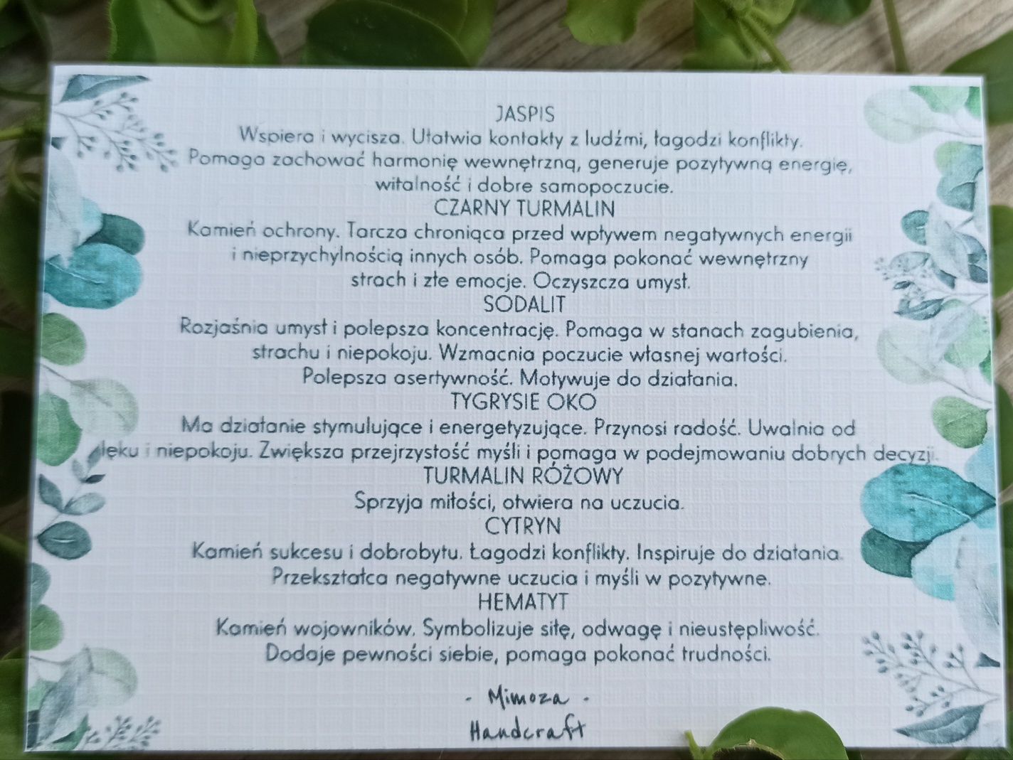 Bransoletka na szczęście, kamienie amulet