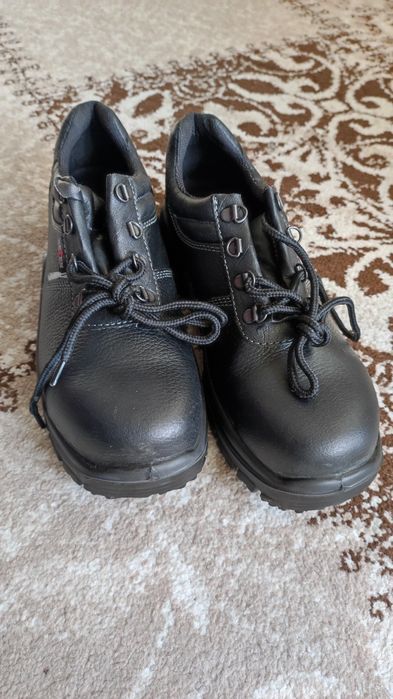 Черевики робочі, спецвзуття