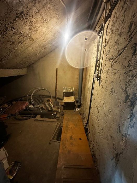 Продається фасадне приміщення 32 м2 в м-рн Пасічна