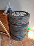 Opony Bridgestone na felgach r16/215/60