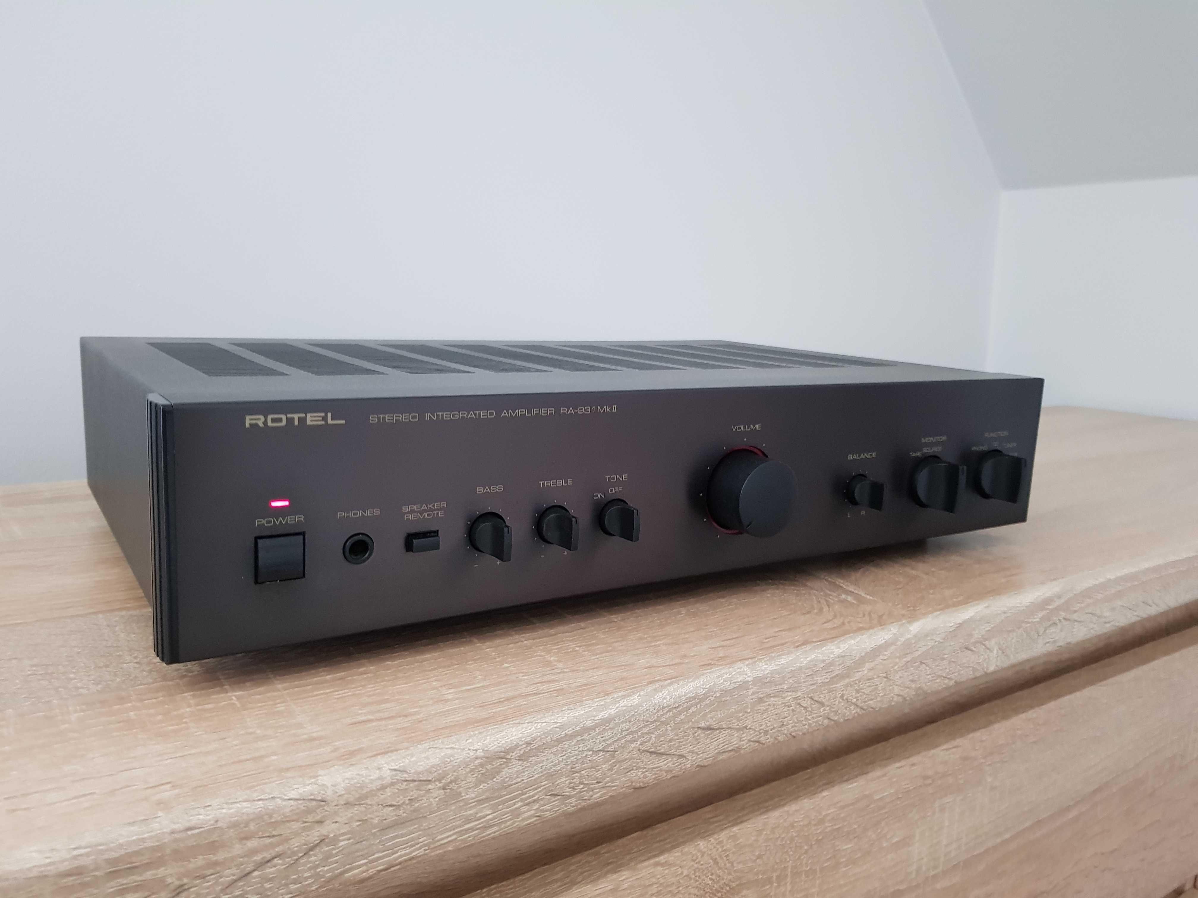 ROTEL RA-931 Mk II (wejście Phono)