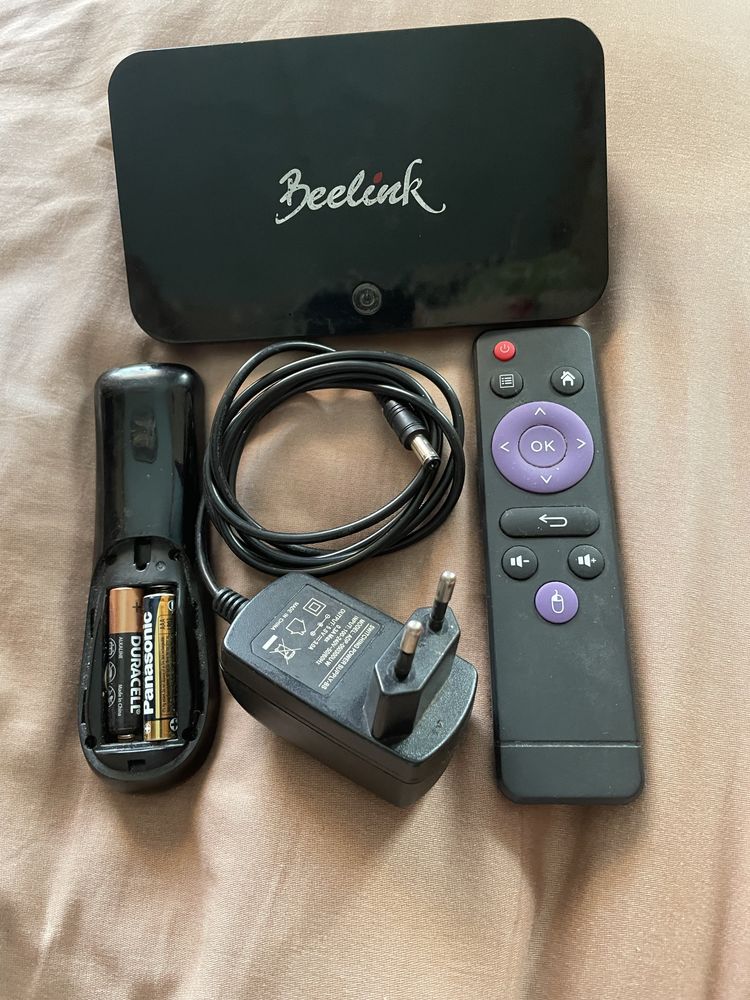 Продам приставку Beelink r89 2/16