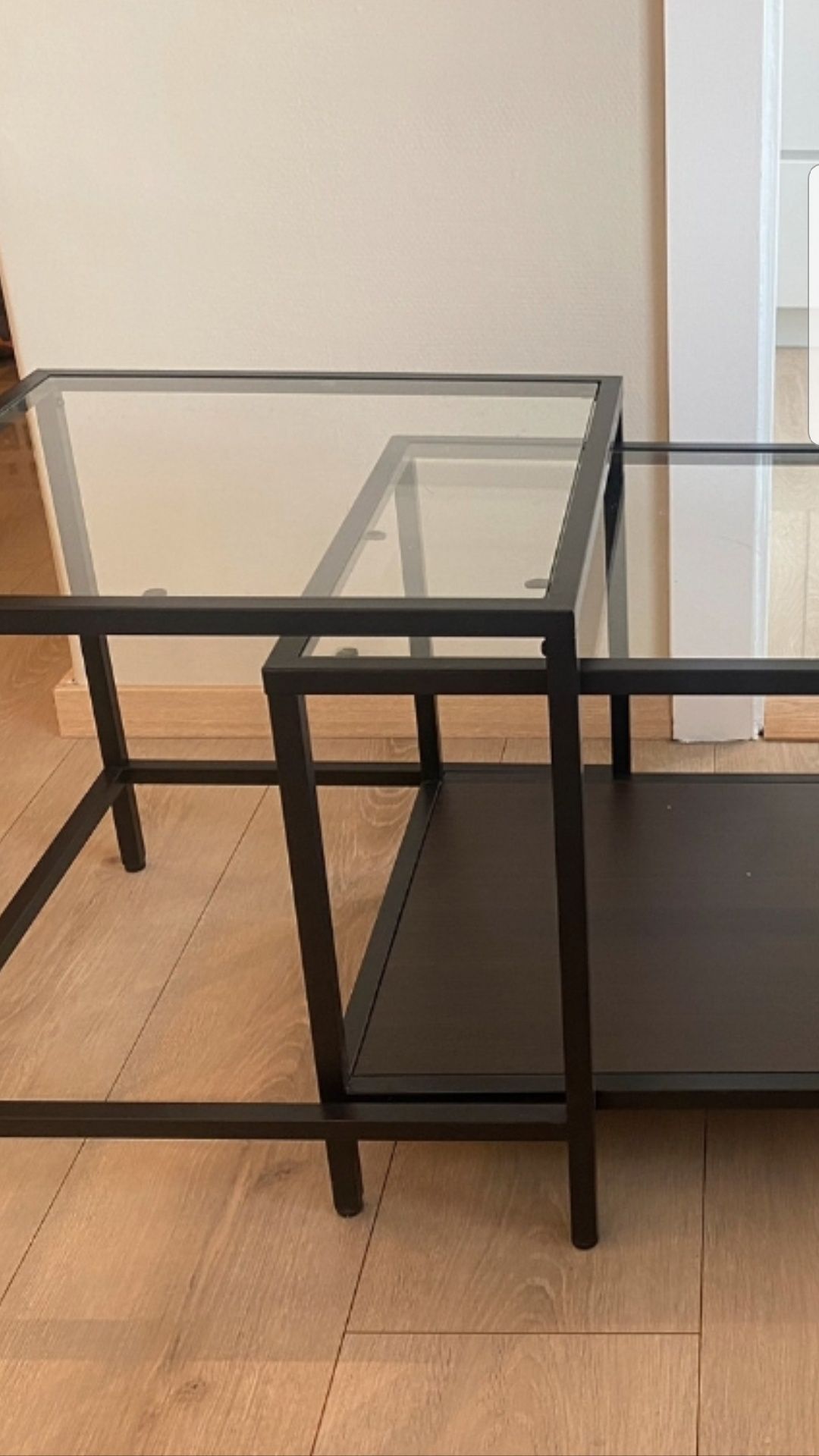 Stoliki IKEA model VITTSJÖ