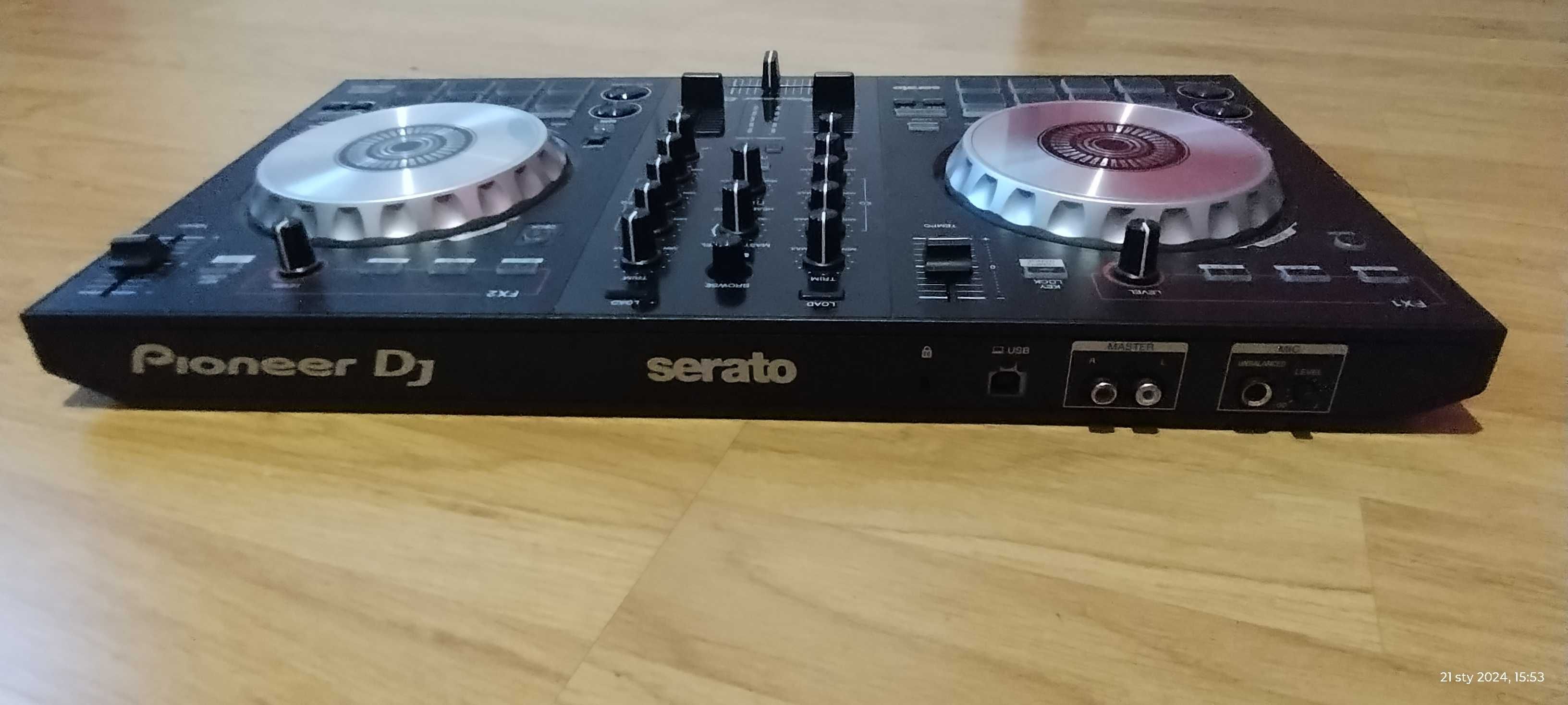 Kontroler Pioneer DDJ-SB3