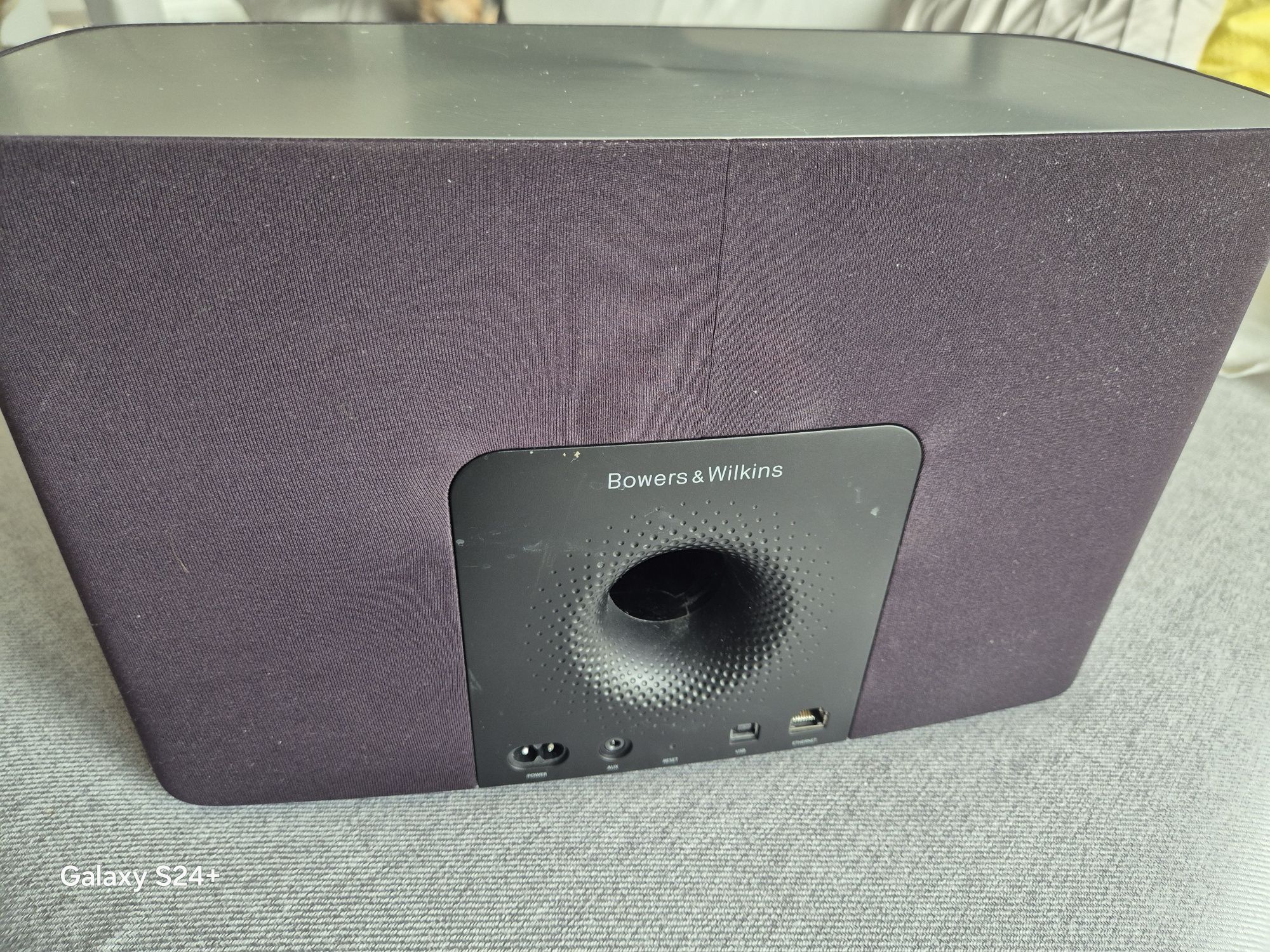 Bowers Wilkins A7