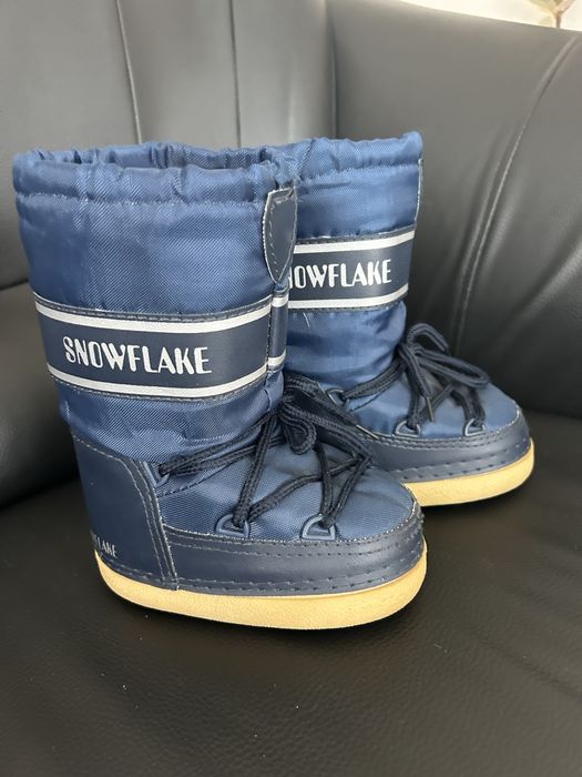 Зимові черевики на хлопчика 23-25