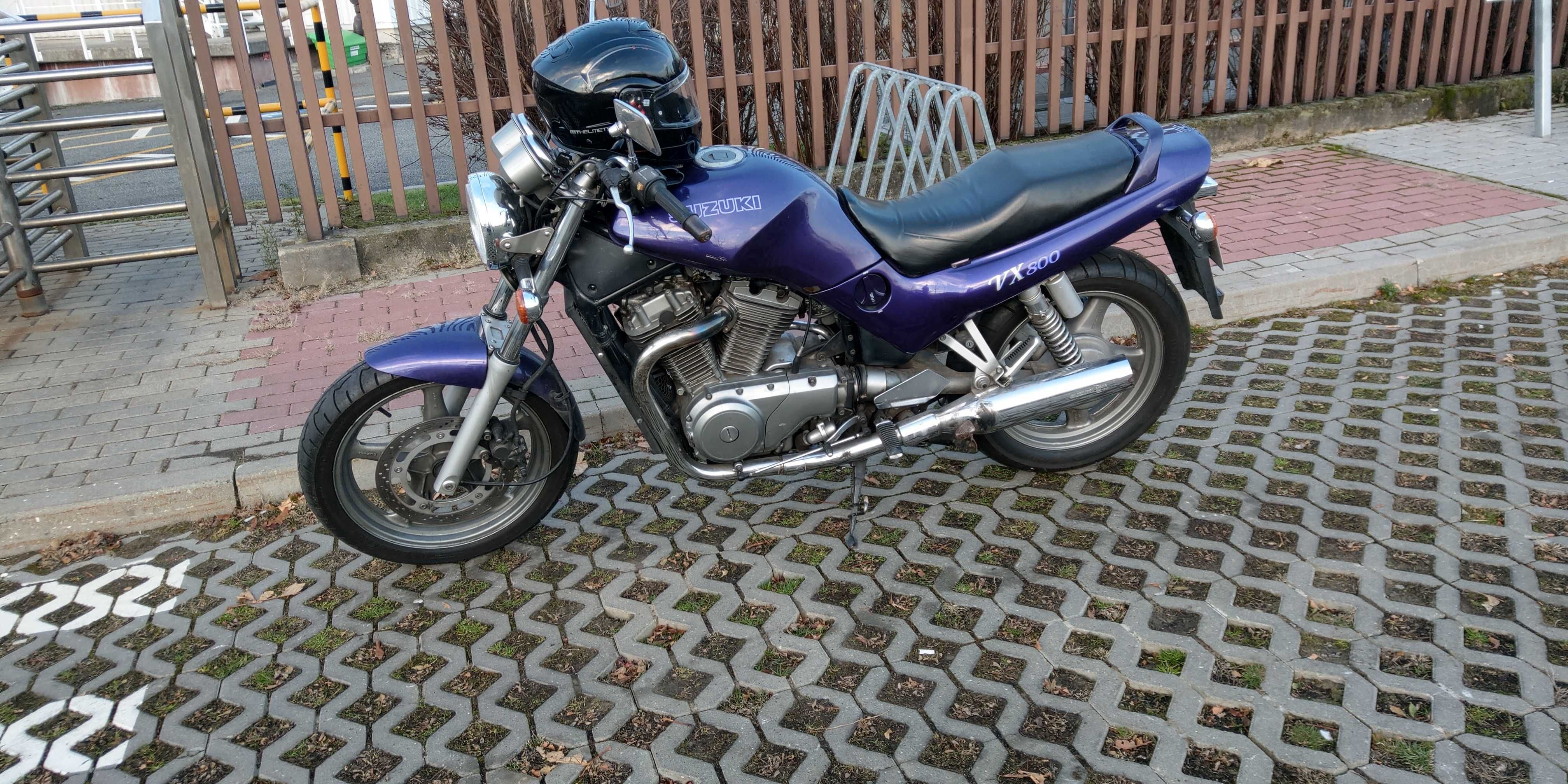 Suzuki VX800 (VS 51 B)