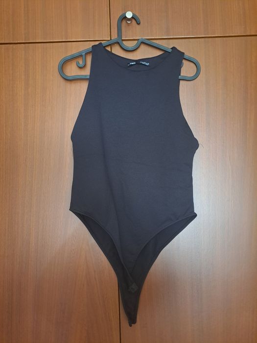 Body preto da Zara