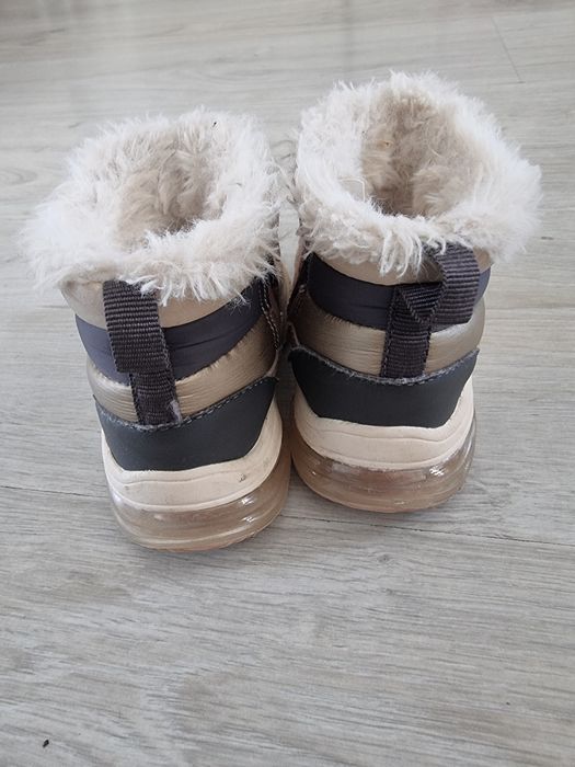 Botas para bebé Zara 23