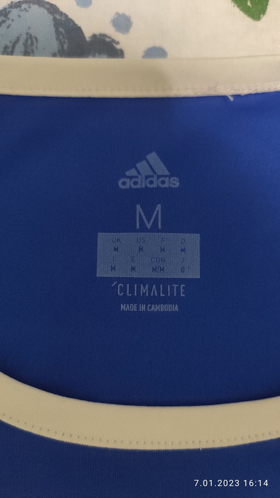 Koszulka męska Adidas rozmiar M/L nowa bez metki.
