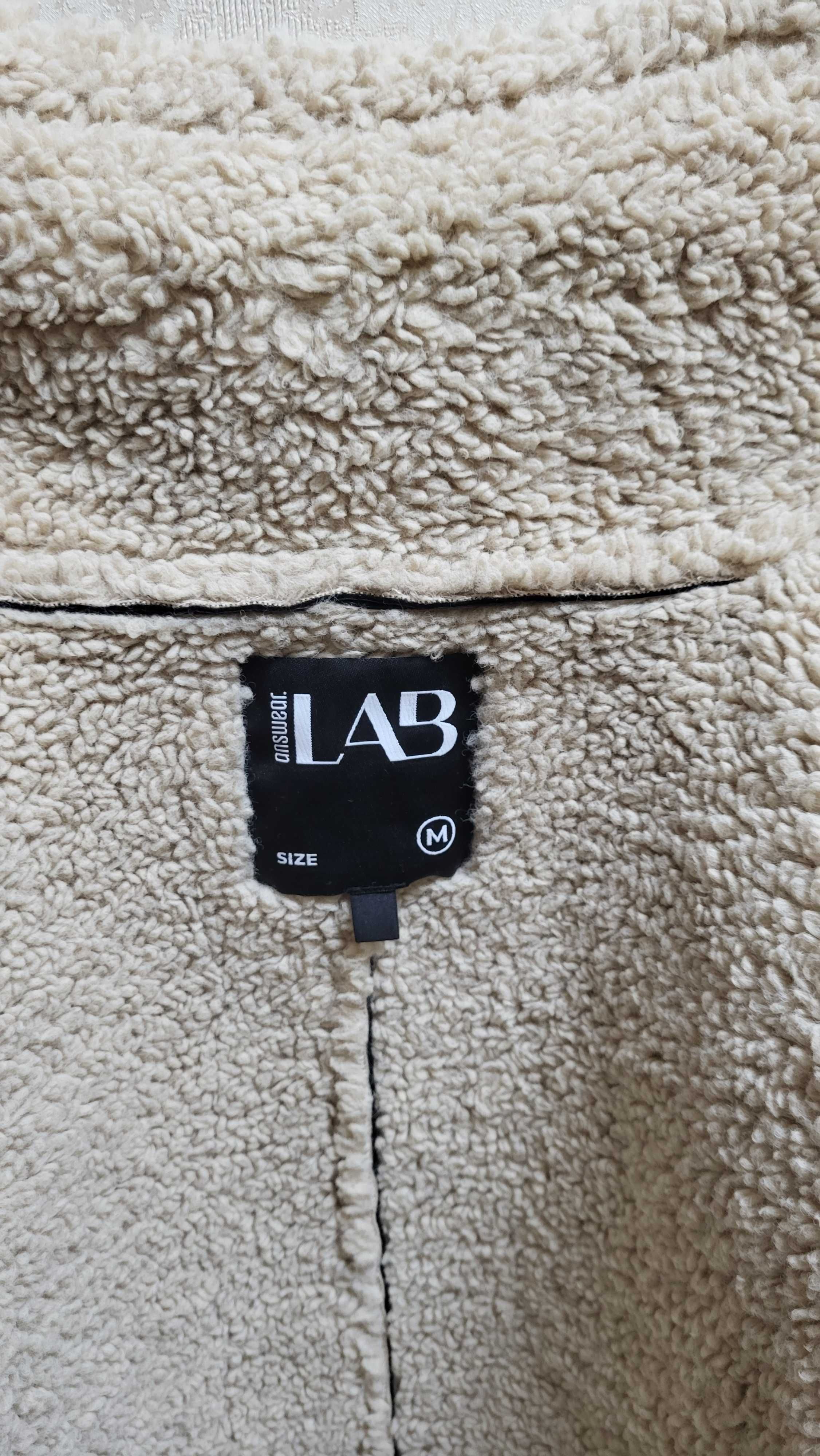 Куртка женская LAB