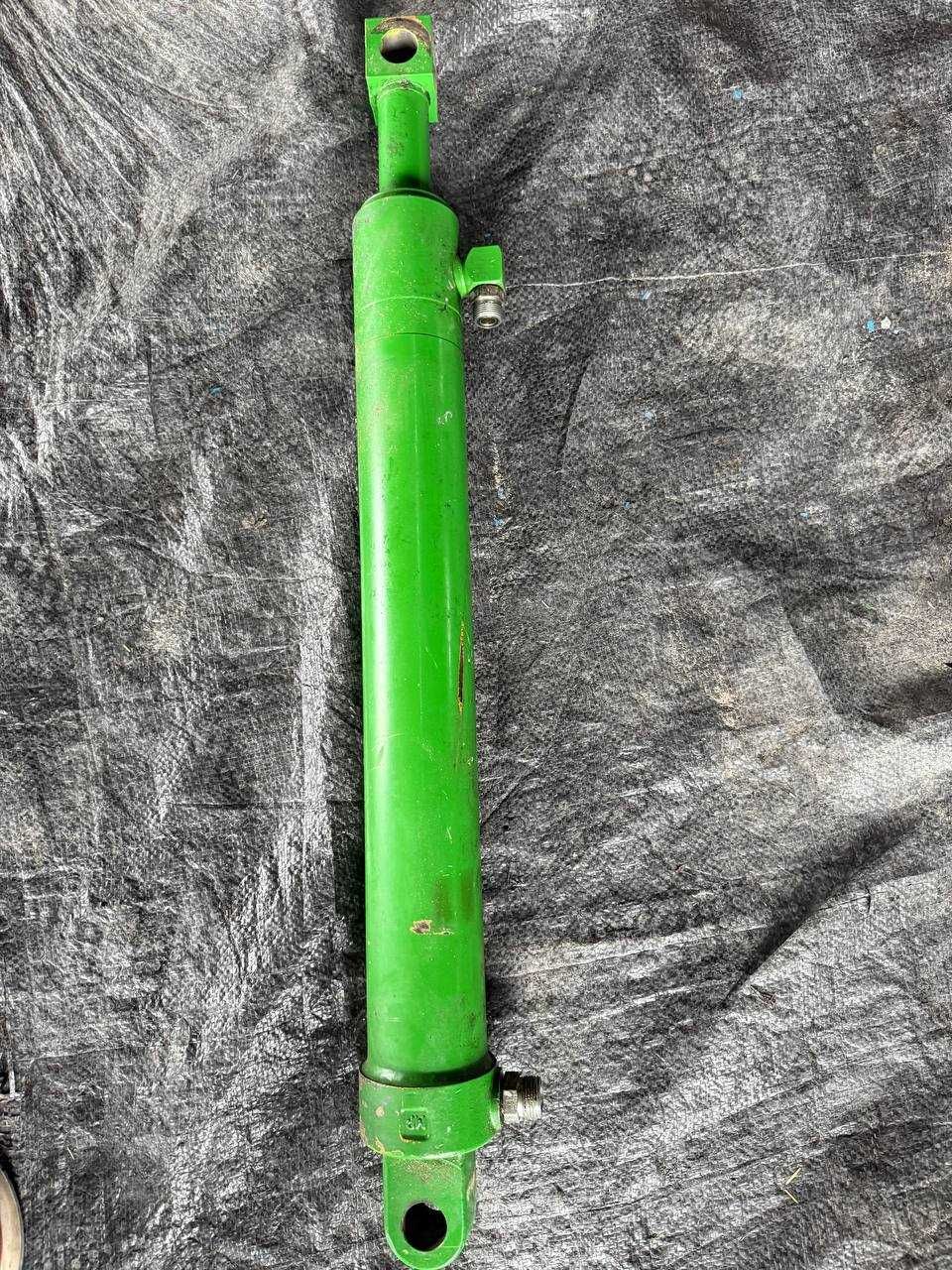 Електроніка та гідравліка на комбайни John Deere S / WTS / W / STS