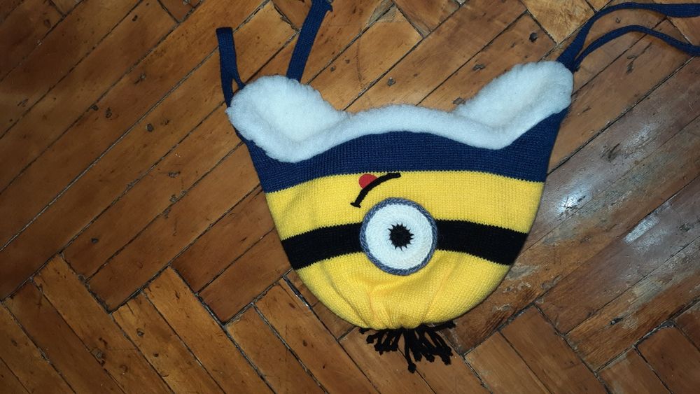 Продам шапки, перчатки, варежки, 50-52, манишка