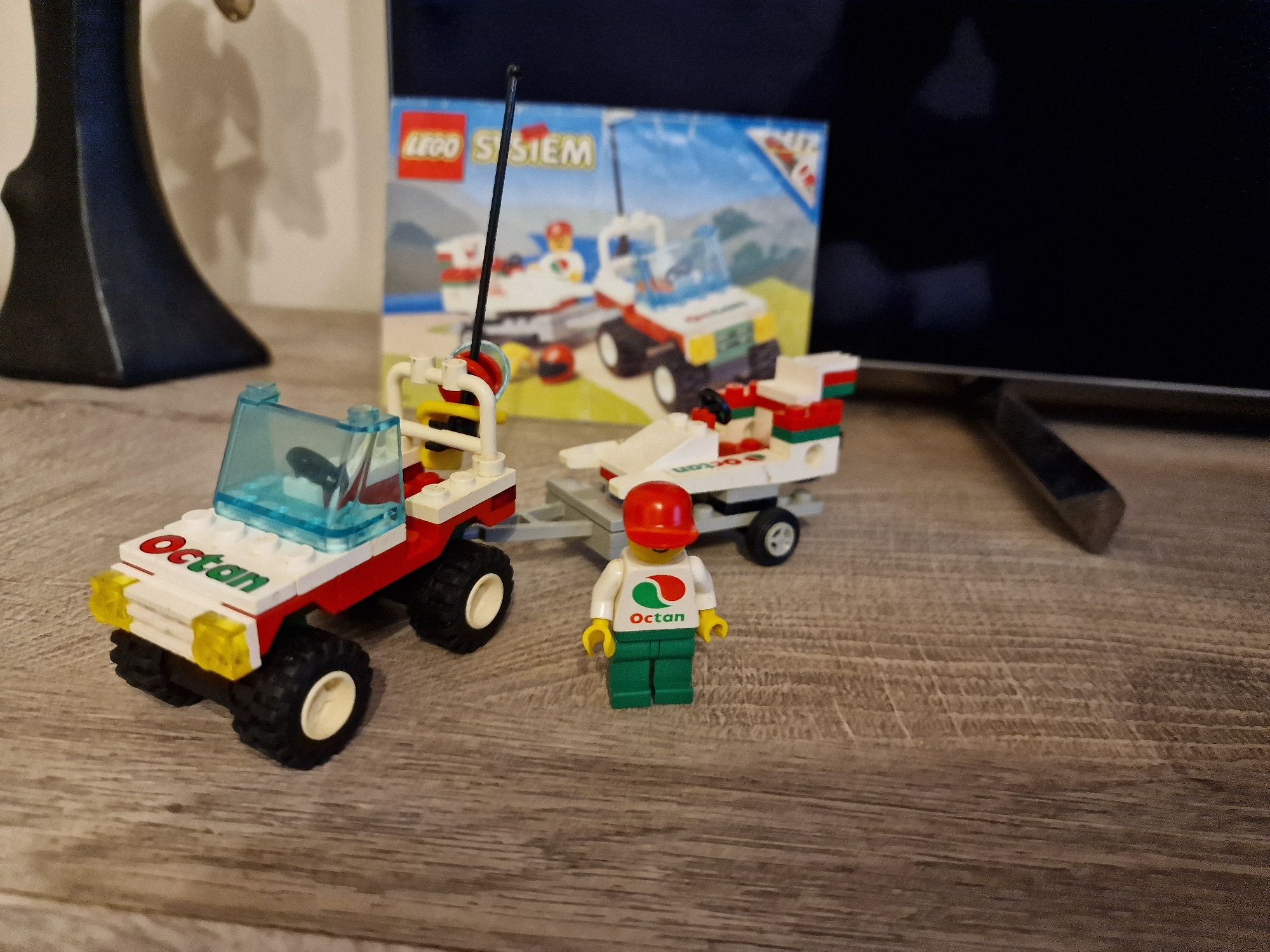 Lego 6663 jeep z przyczepą