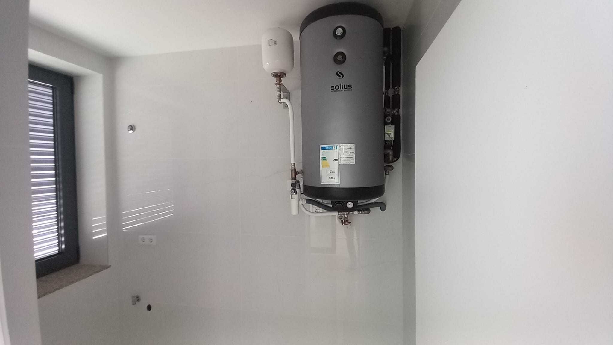 Apartamento T1 Novo, com garagem, Junta a Av. Republica