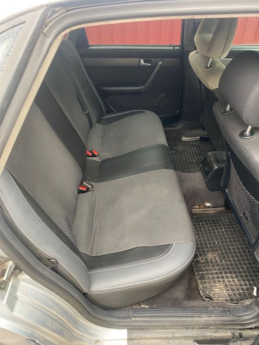 Продам авто  всі питання по телефону