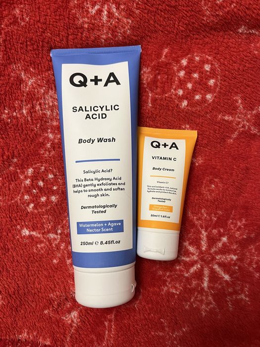 Набір Q+A очищуючий гель і крем для тіла