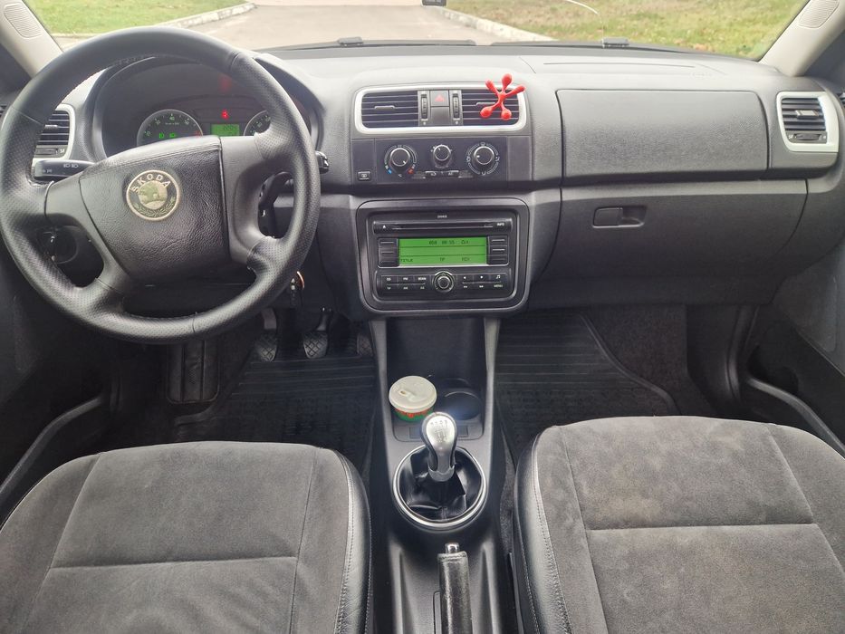 Шкода Фабія 1.4 бензин