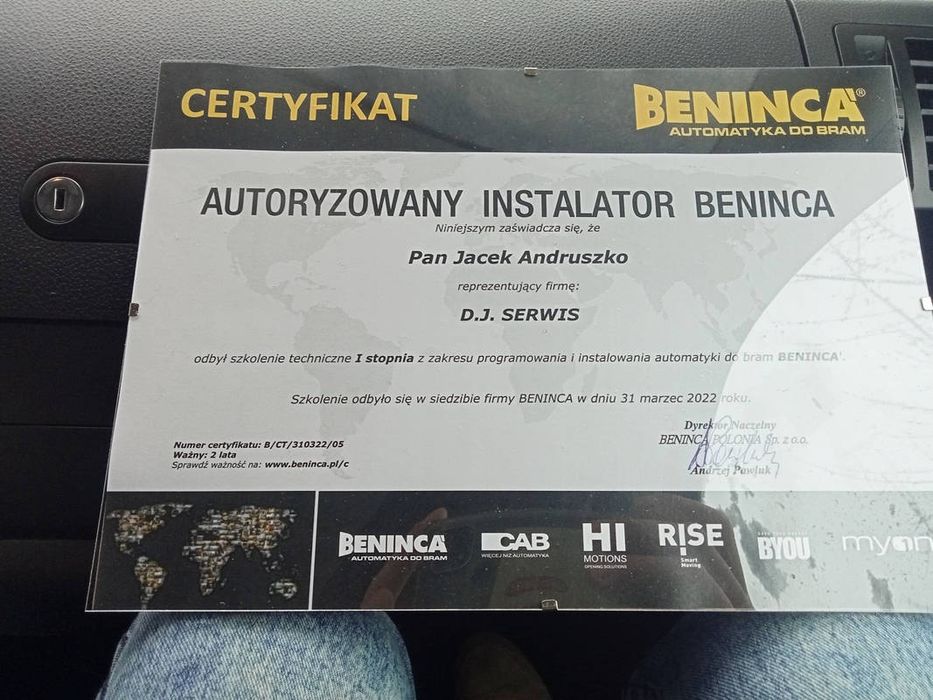 Montaż/serwis napędów do bram