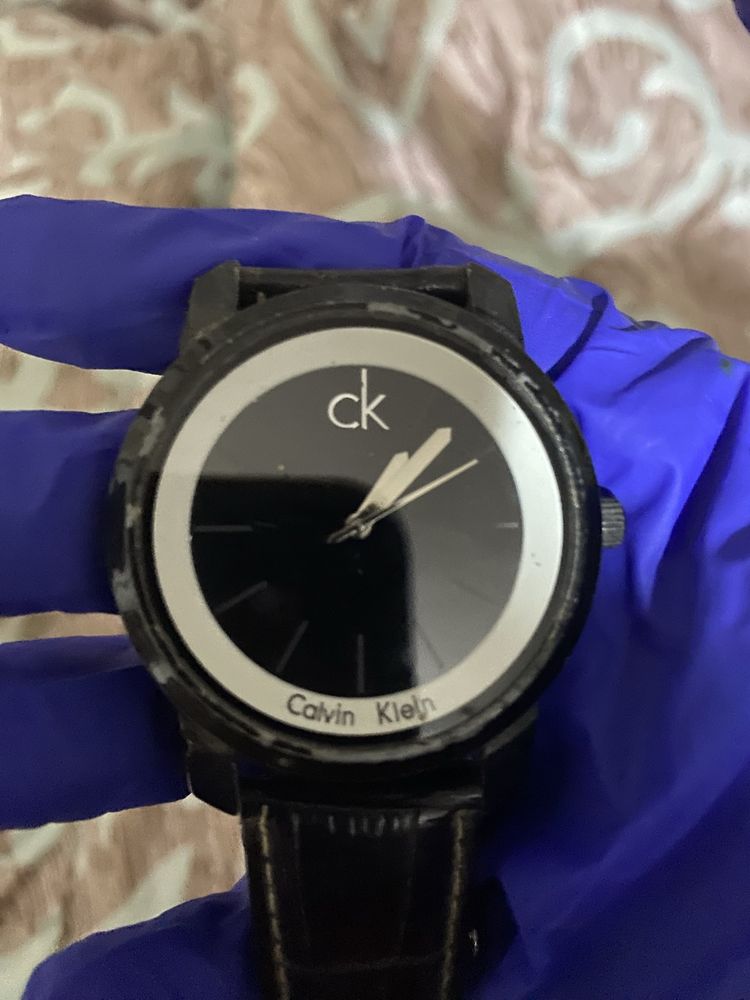 Продам часи Calvin klein