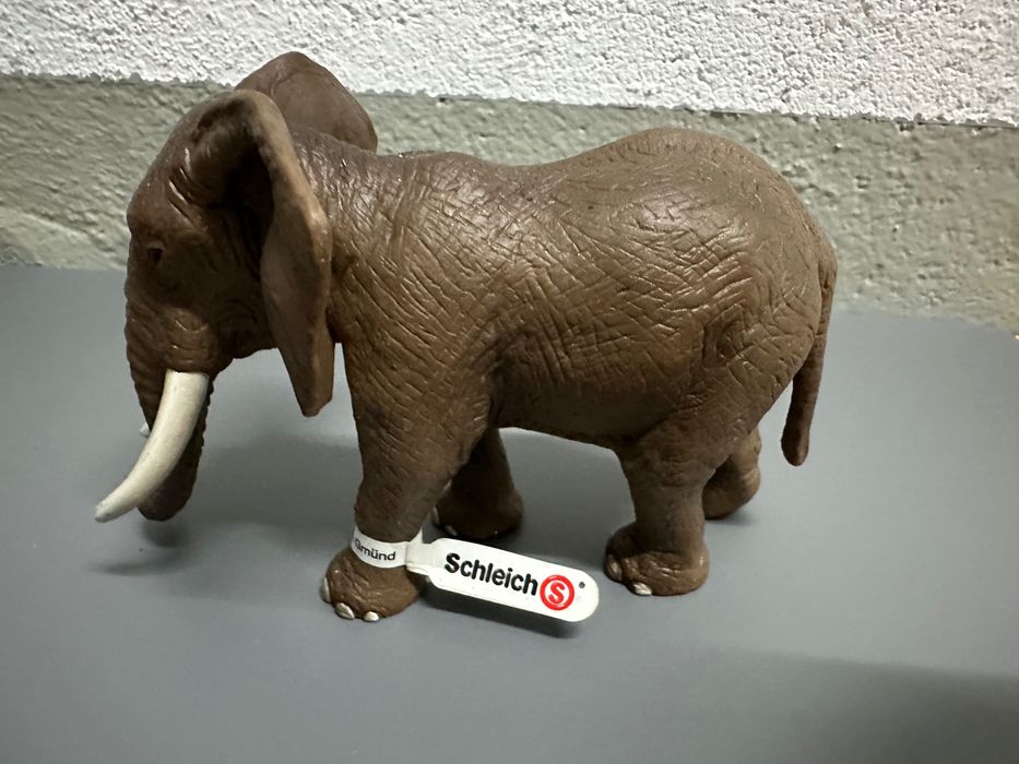 Schleich Elefante Africano 1
