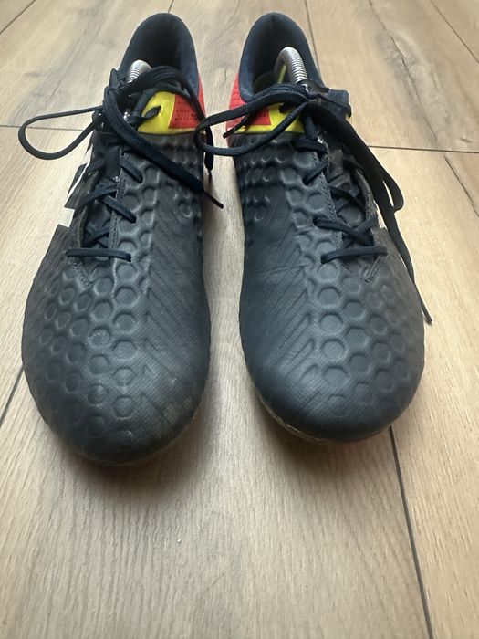 футбольні бутси New Balance Visaro.