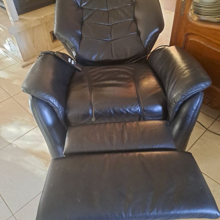 Fotel skórzany z funkcją relaks