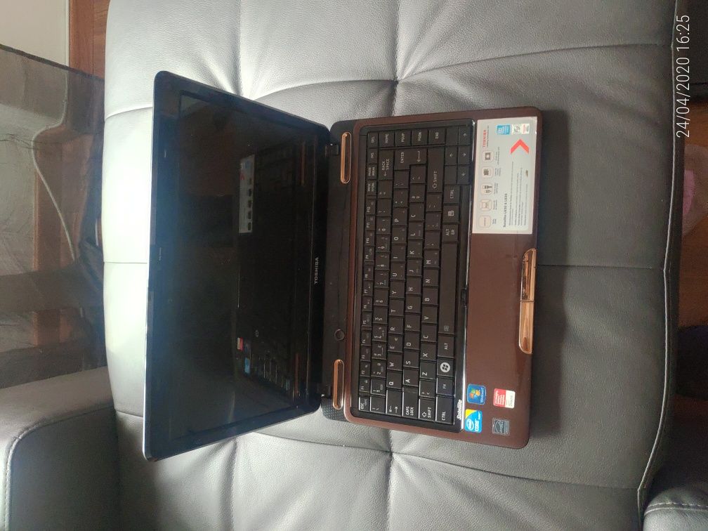 Vendo Toshiba satellite L635-134 para peças