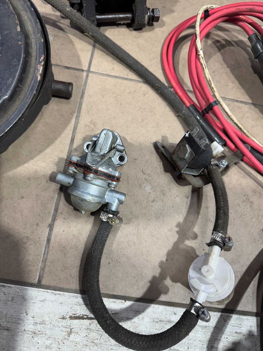 ВАЗ 21213 генератор, карбюратор, трамбльор, паливний насос