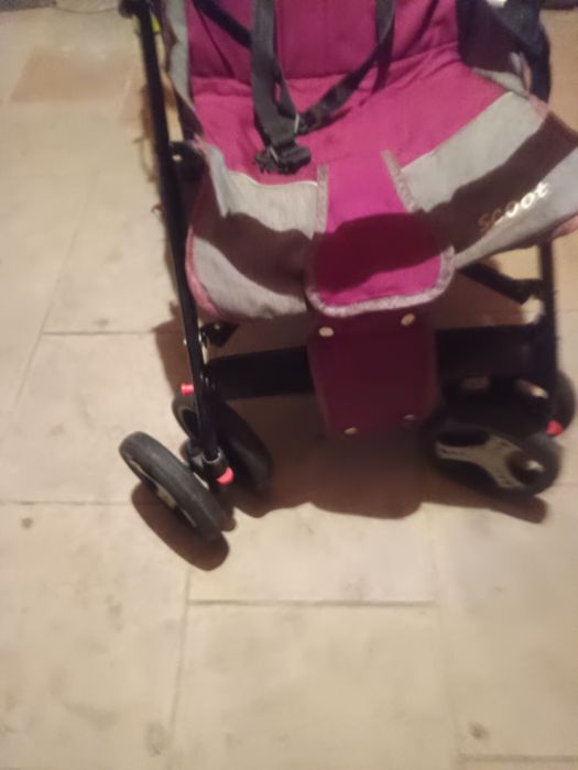 Wózek parasolkaa