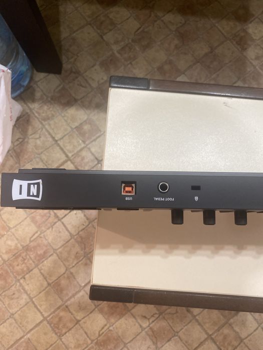 Komplete kontrol m32