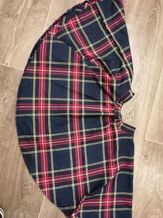 Spódniczka dziecięca w kratę rozm. 146