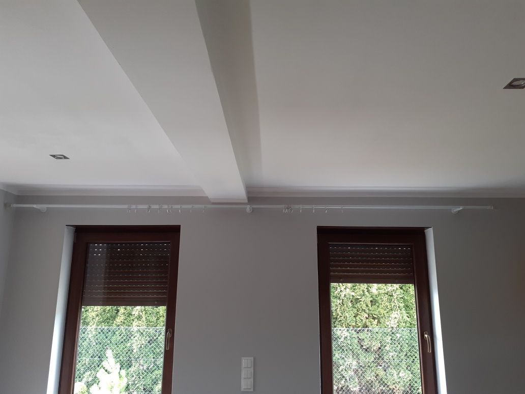 Karnisz z żabkami 3,4 m biały crystal predo