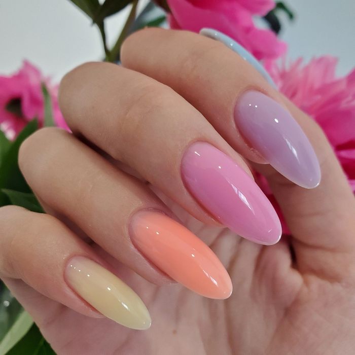 Манікюр,педикюр 500грн.Працюю навіть без світла