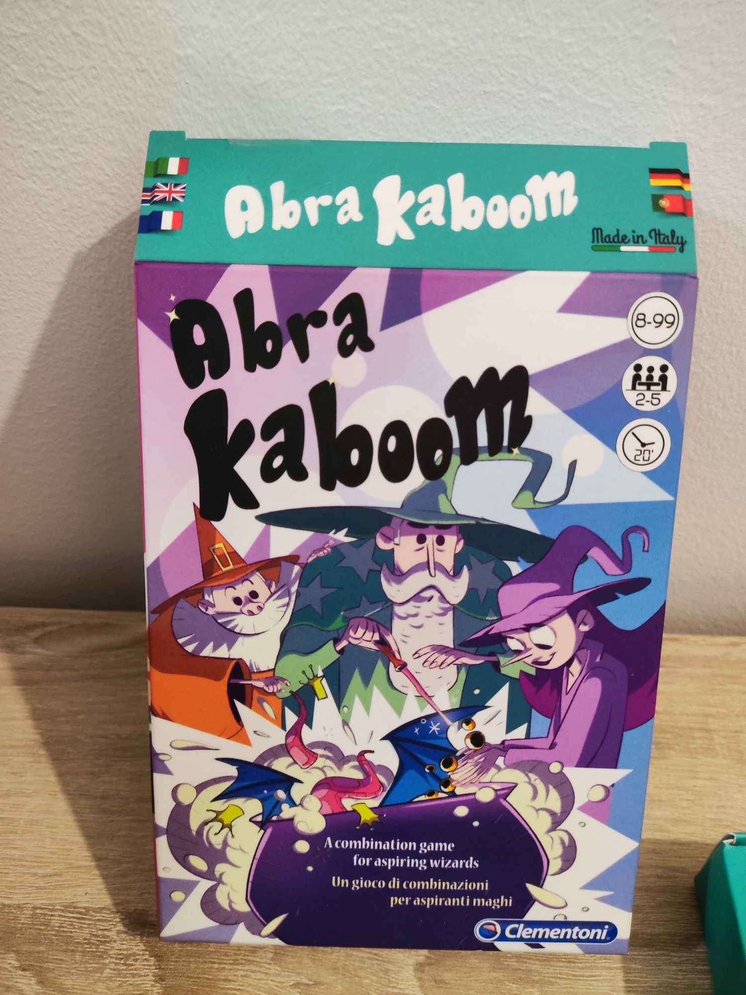 2 Jogos de cartas mind bug e kaboom novos