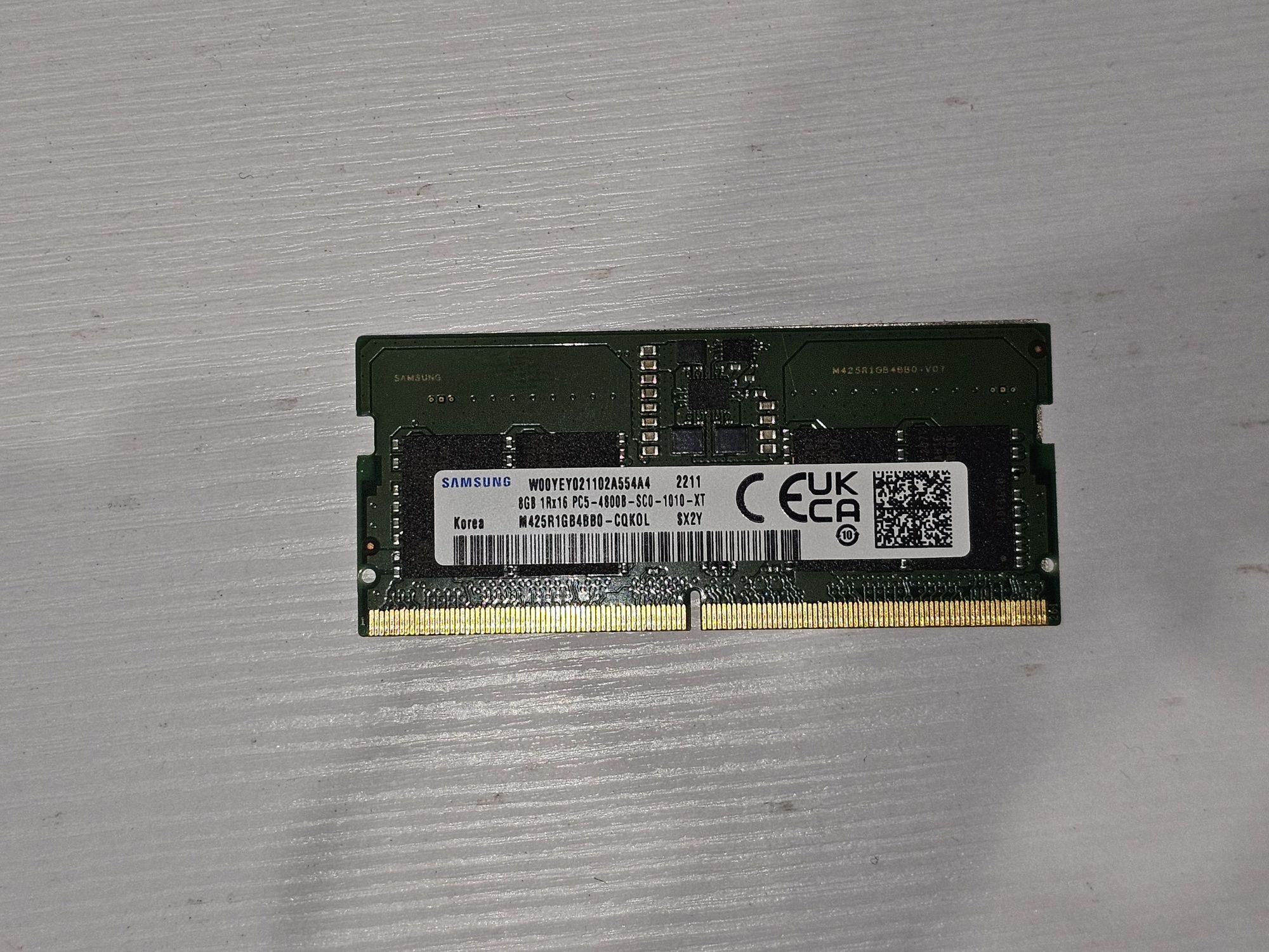 Оперативна пам'ять samsung DDR5 SO-DIMM 4800 mHZ 8gb