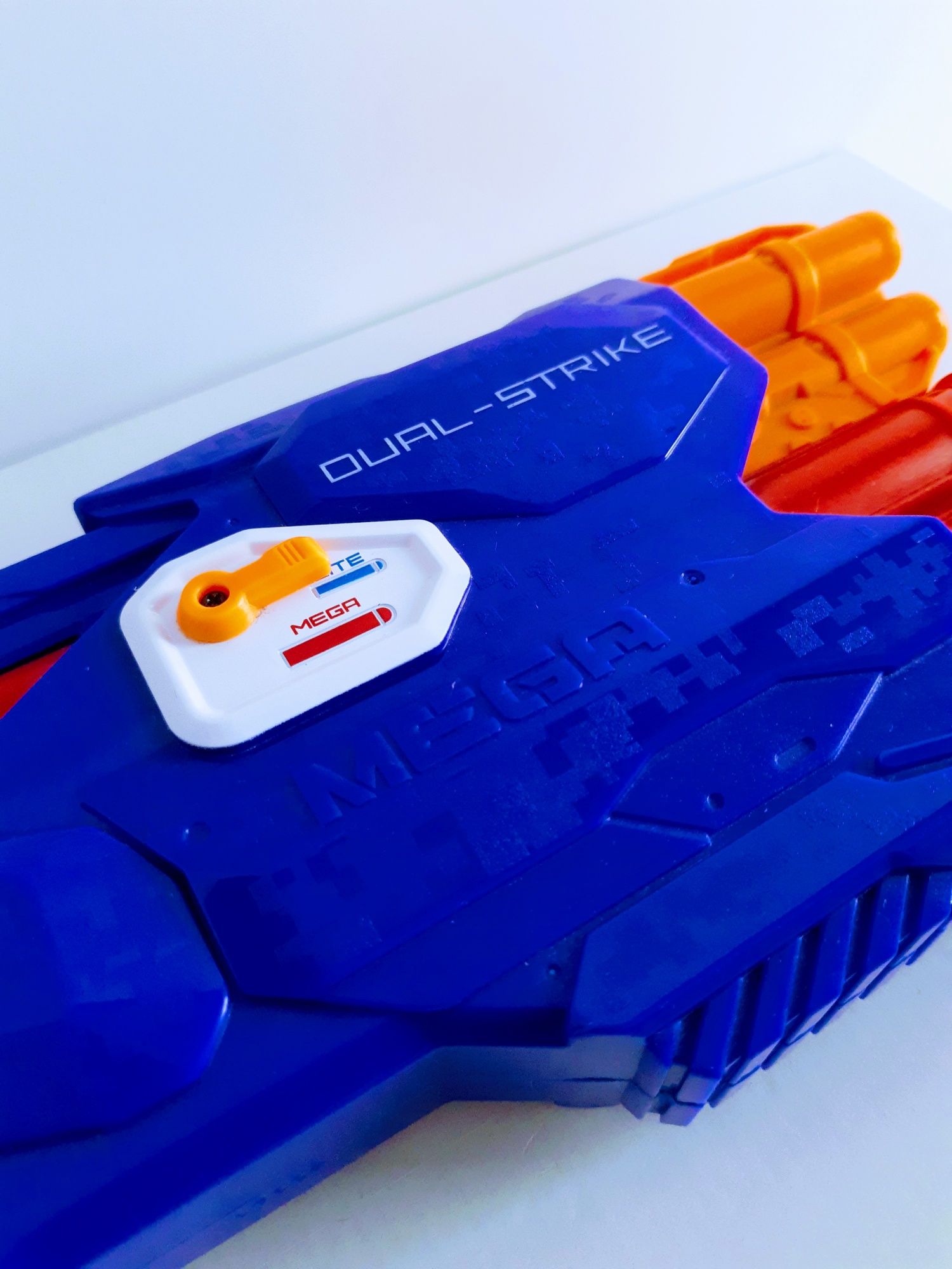 NERF Dual Strike pistolet Mega NERF duże i małe strzałki w komplecie