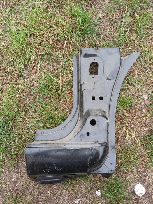 Renault Megane II 2 02-08 poszycie progu prawe prawa strona