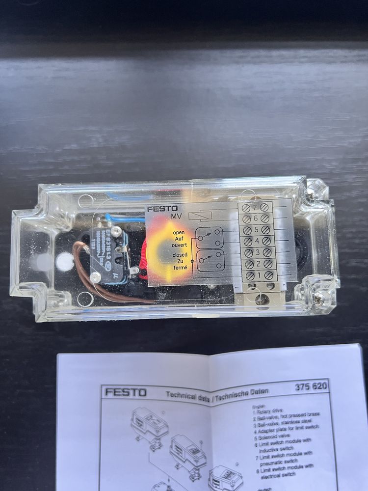 Кінцевий виключатель Festo QH-DR-E-S3-E-SW B