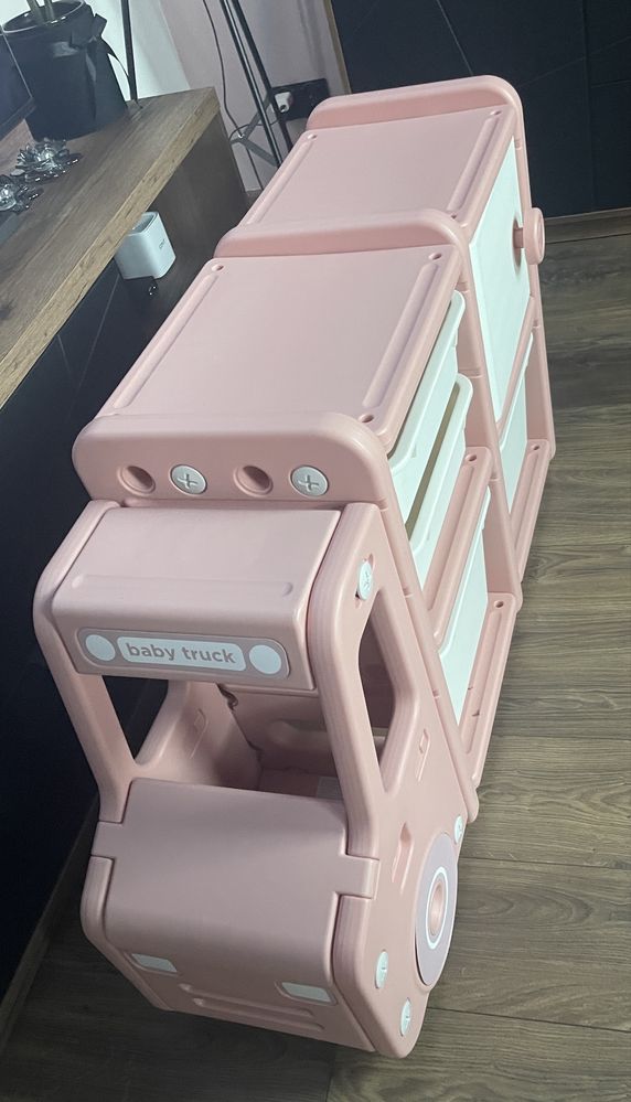 Regal organizer na zabawki
