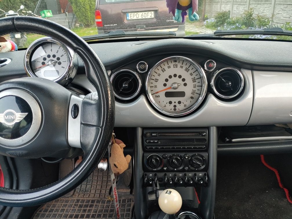 Mini cooper 1.6  116km +gaz bogata wersja