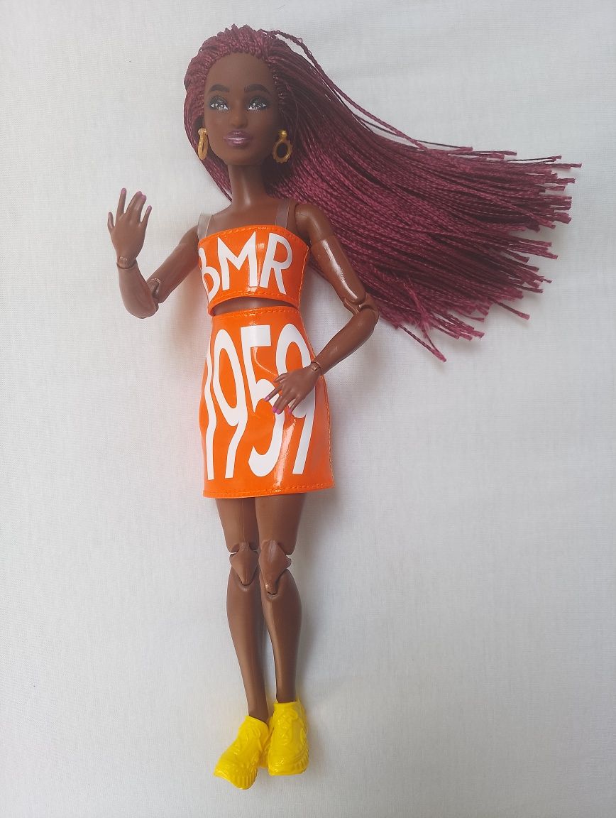 Lalka Barbie artykuowana