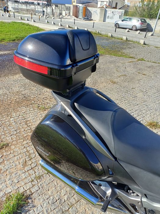 Honda Deauville NT 700 com ABS