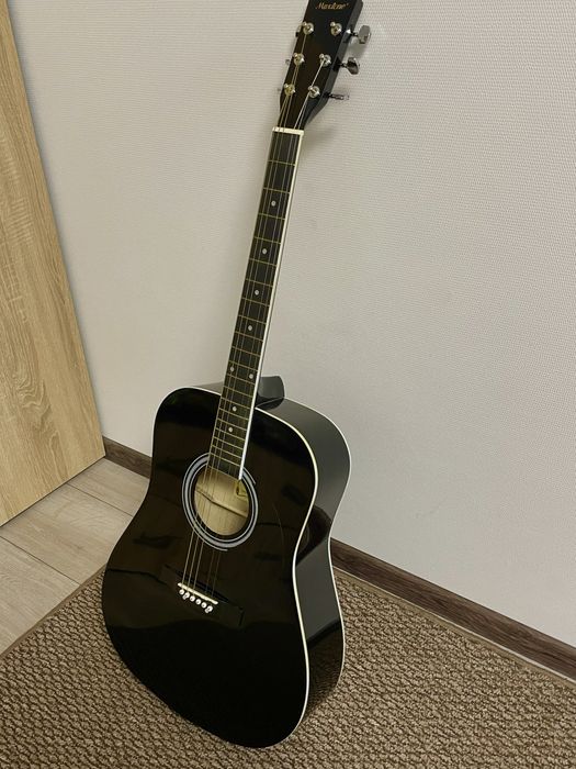 Продаю Гітару  Maxtone