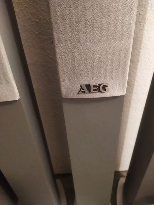 Sistema de som AEG