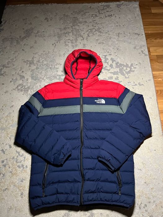 Продам куртку осень весна