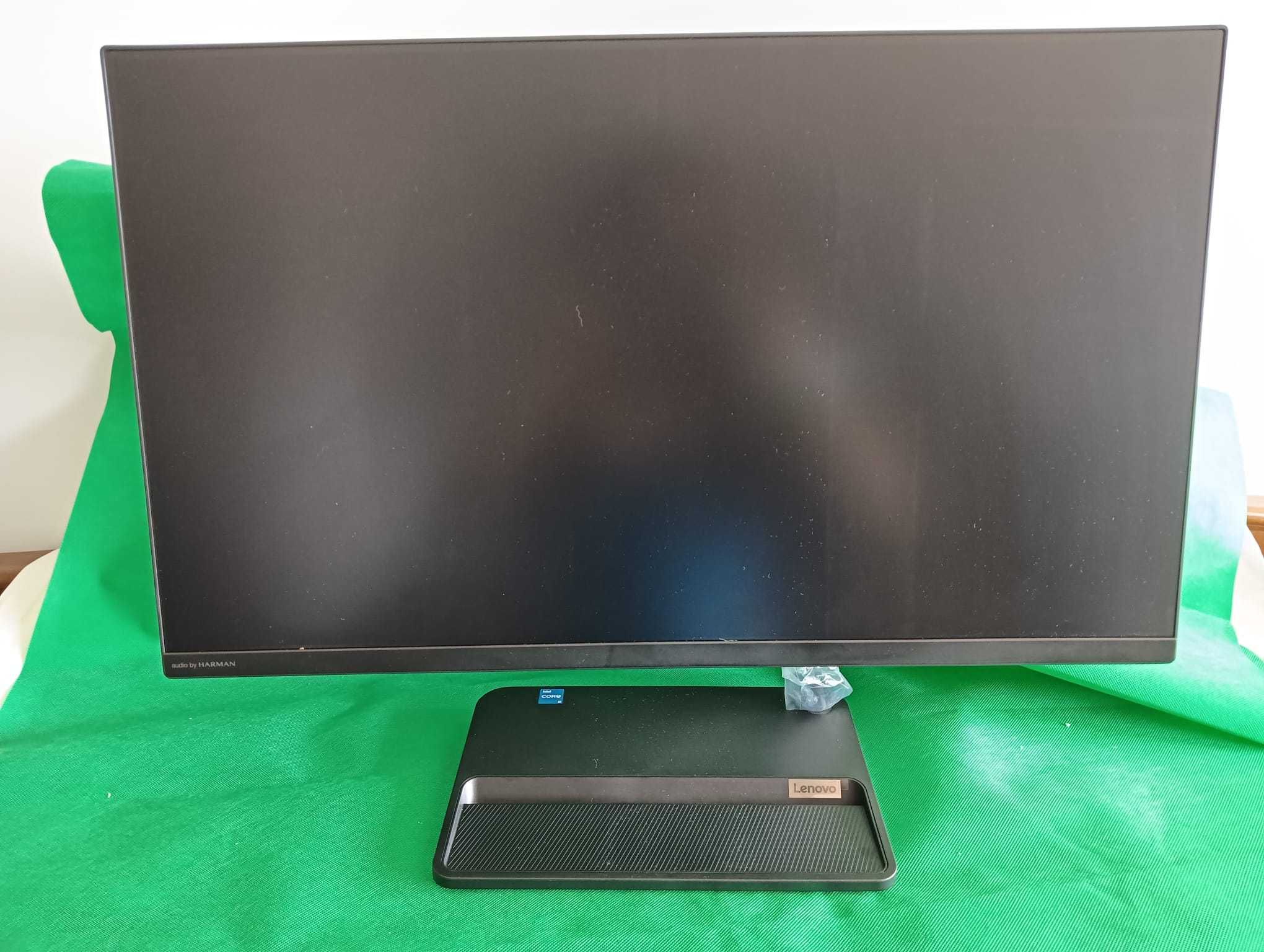 All in One 27'' Lenovo i5 12450H/16GB/SSD 1TB/W11 (3anos garantia)