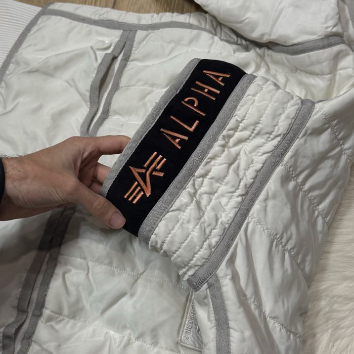 (розмір L) Чоловічий бомбер alpha industries оригінал вінтаж