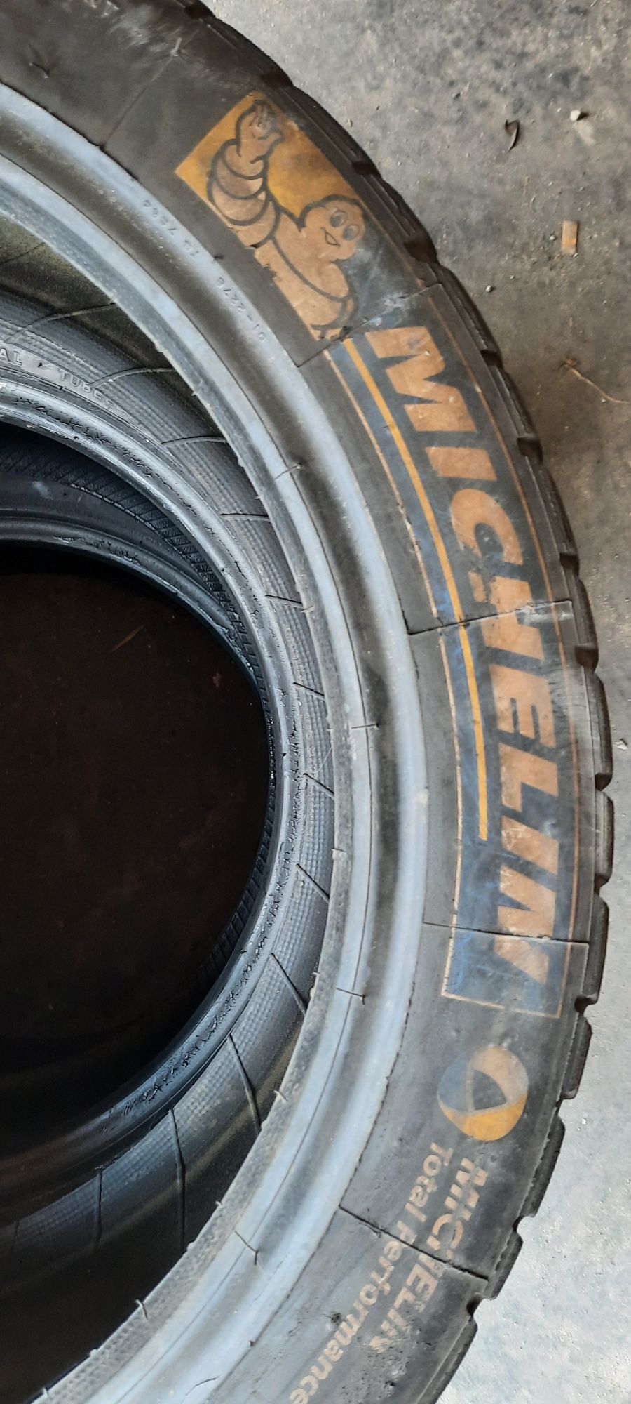 Opony rajdowe na asfalt MICHELIN 215 45r18 ,20/65-18